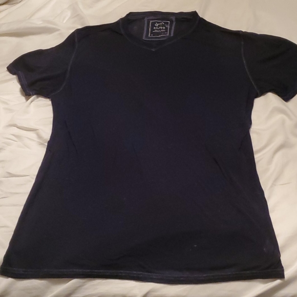 Men's shirt - Picture 2 of 2